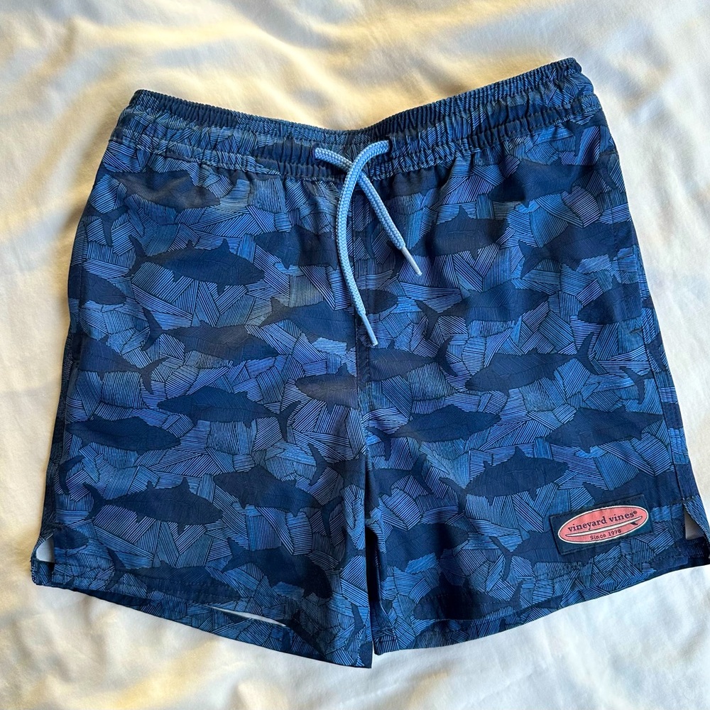 🐳Vineyard Vines Boys Sport Fish Chappy Swim Shorts